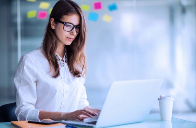 Corporate Secretary creating meeting minutes in Convene Corporate Secretary creating meeting minutes in Convene