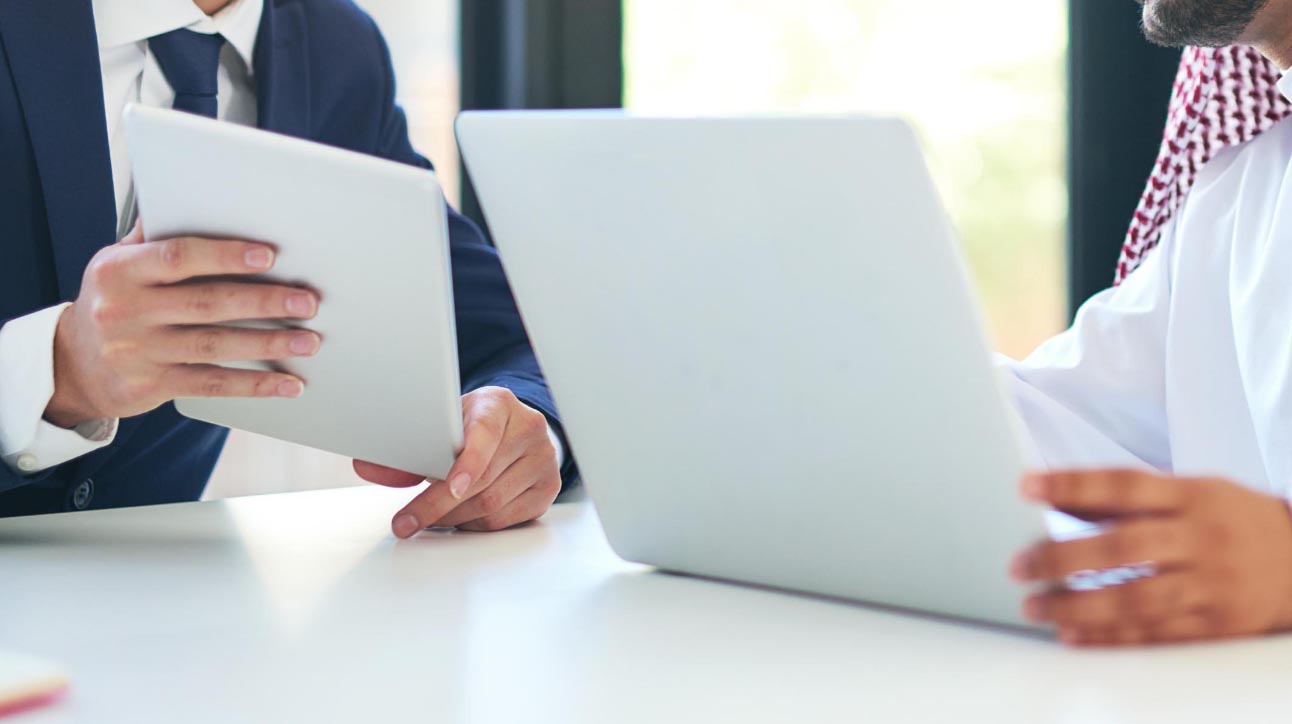 Guide to Meeting Management & Goal-Setting for Saudi Boards Guide to Meeting Management & Goal-Setting for Saudi Boards