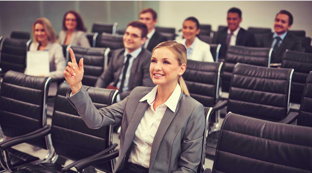 Conducting Live Q&As in Annual Meetings: A Guide Conducting Live Q&As in Annual Meetings: A Guide