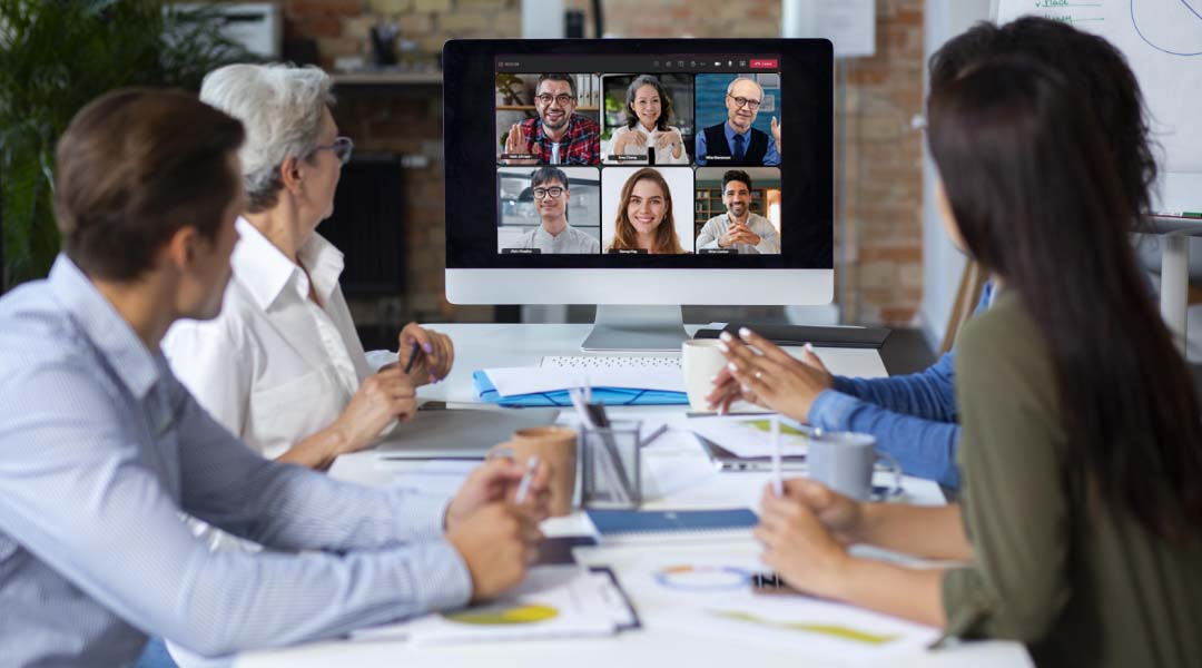 Hosting Effective Hybrid Meetings with MS Teams Hosting Effective Hybrid Meetings with MS Teams