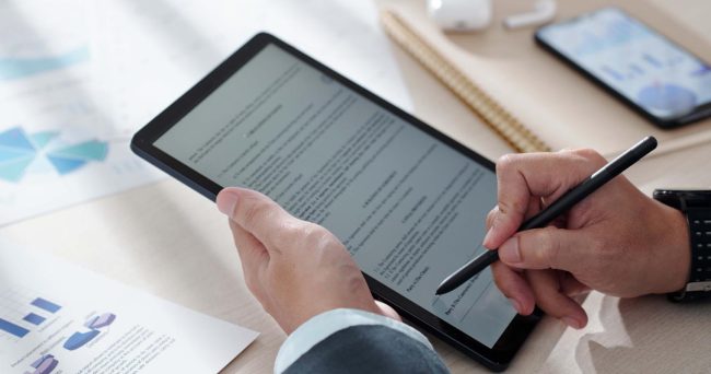 Implementando Assinaturas Eletrônicas com Software de Diretoria